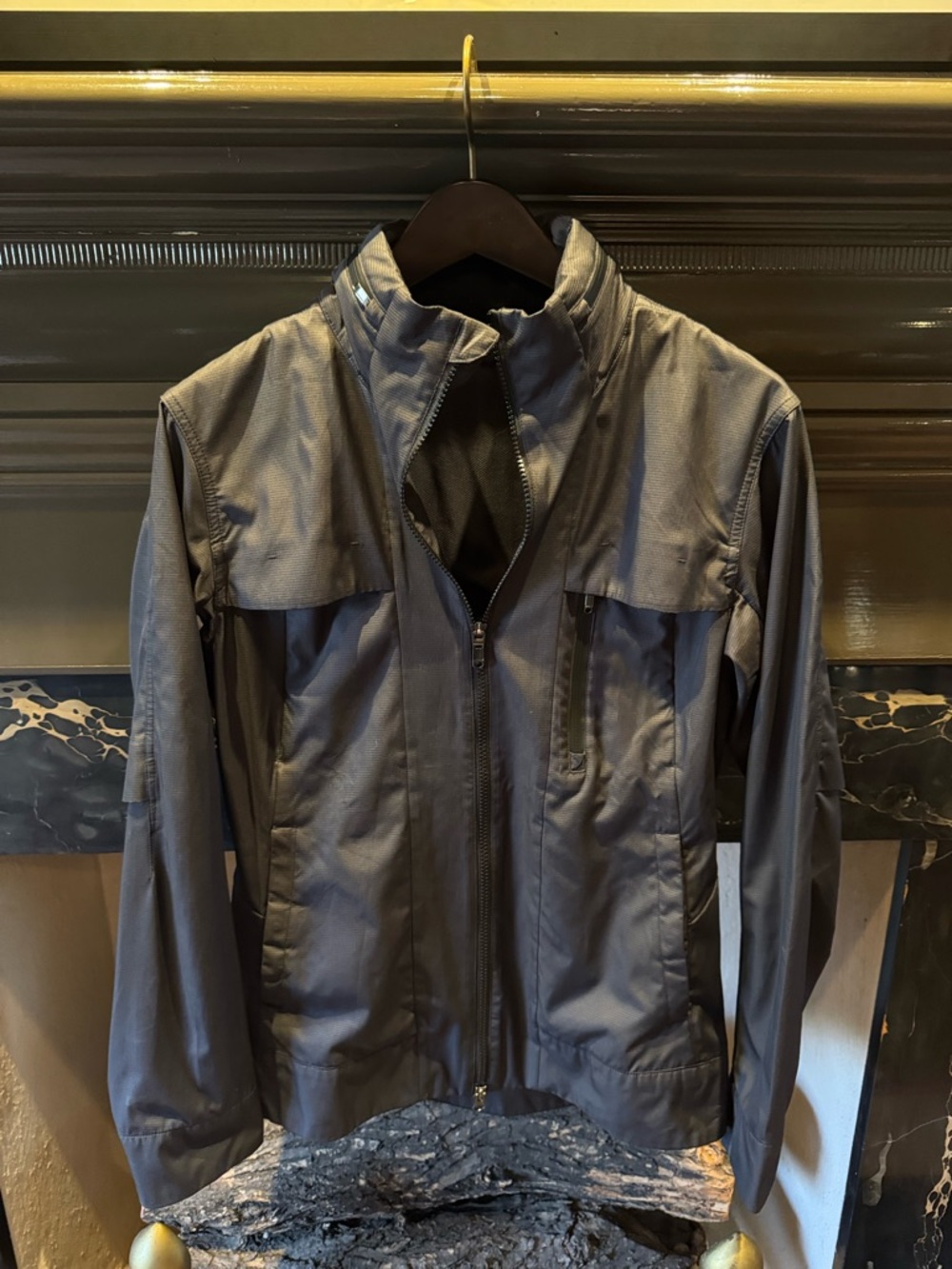 lululemon athletica Men's Charcoal Full-Zip Performance Jacket